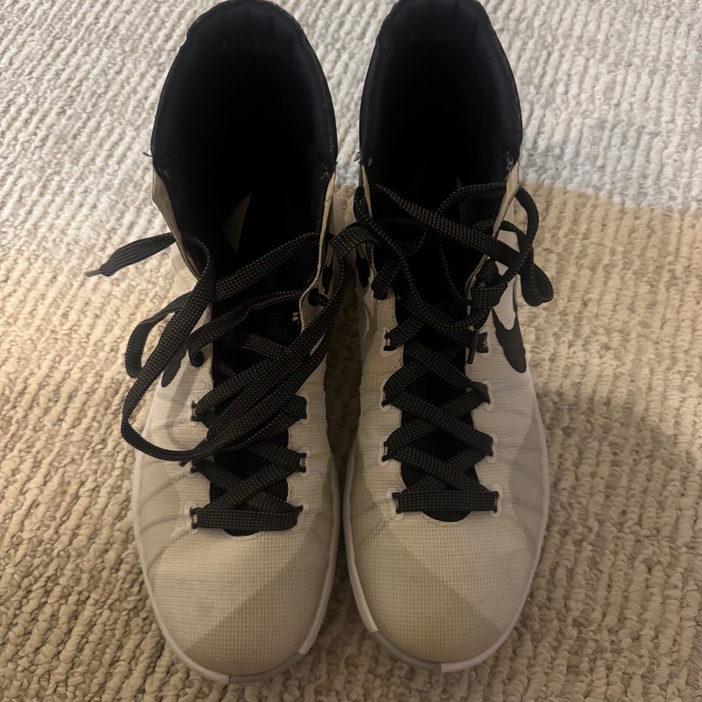 Nike Hyperdunk 2015